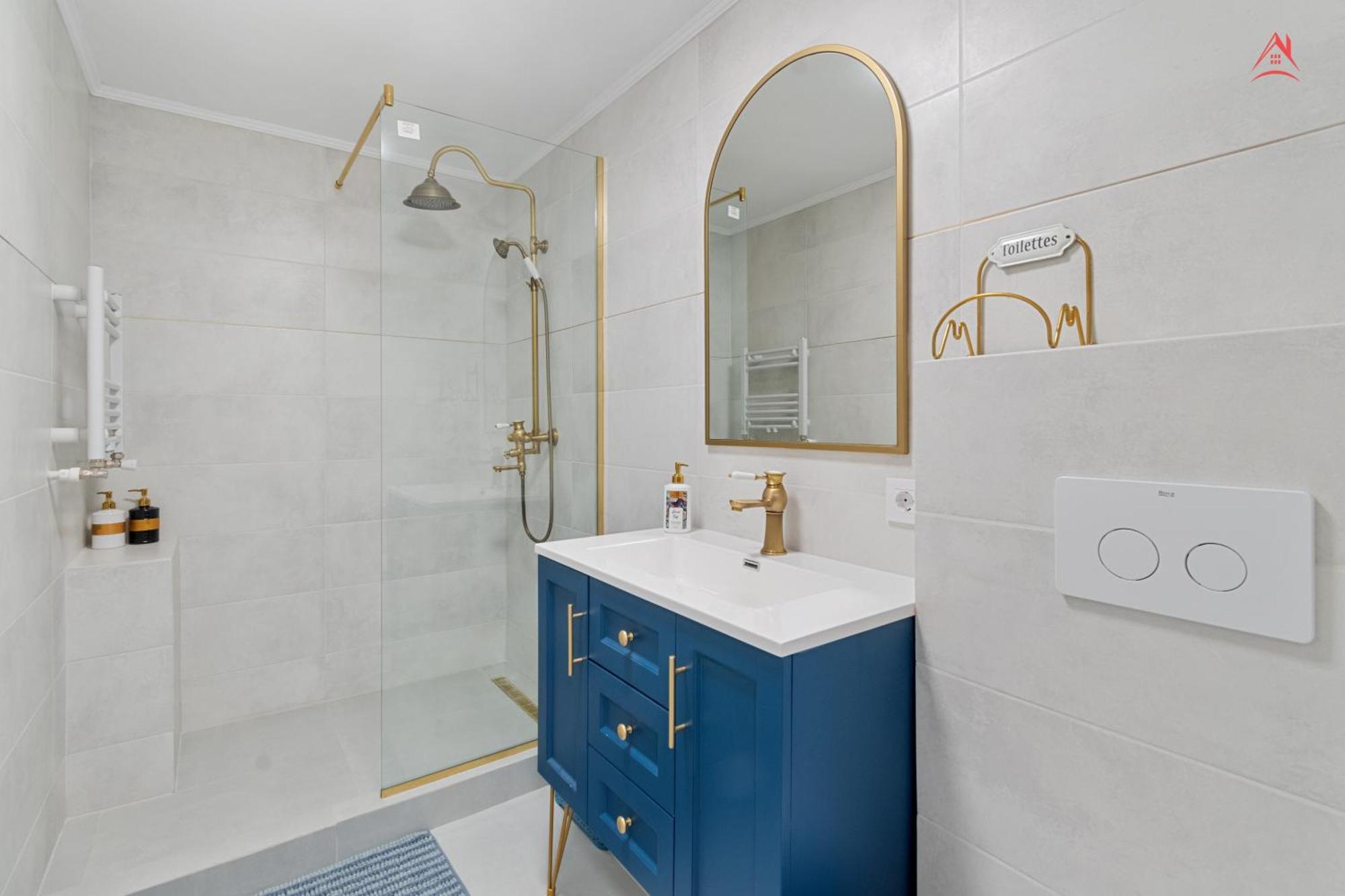 Piperaki Studio Vitan Bukares Bagian luar foto