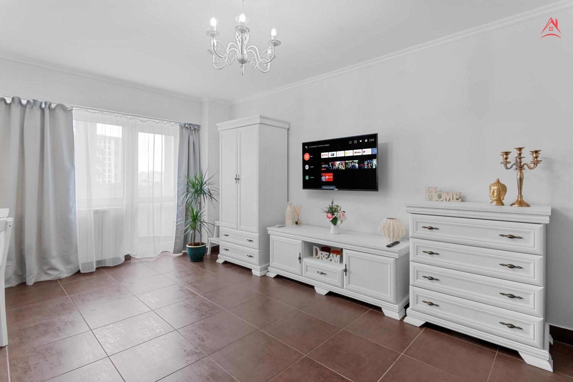 Piperaki Studio Vitan Bukares Bagian luar foto